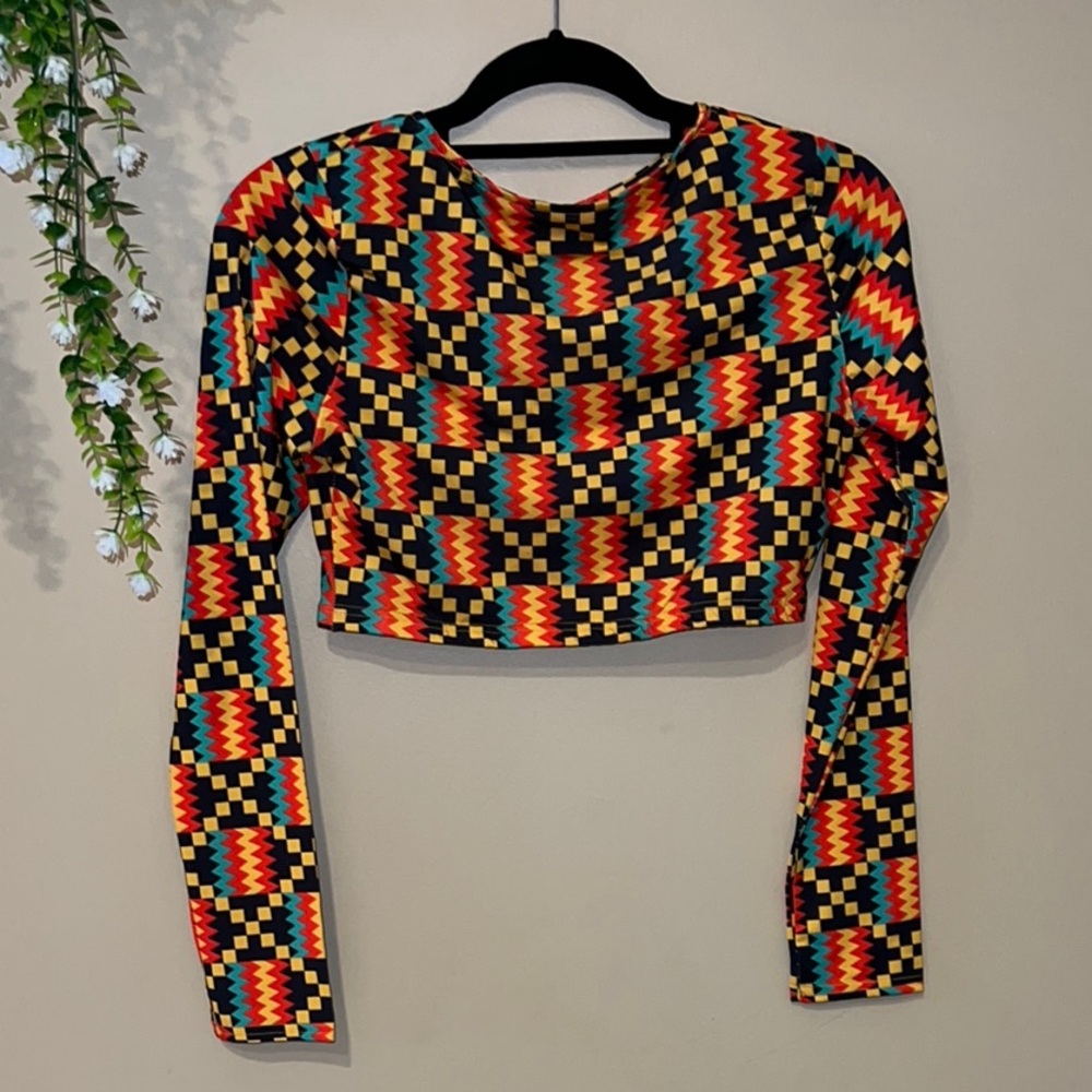 Colorful Geometric Long Sleeve Crop Top